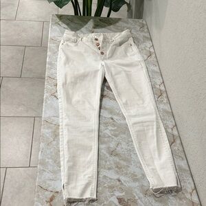 Women's white Jeans